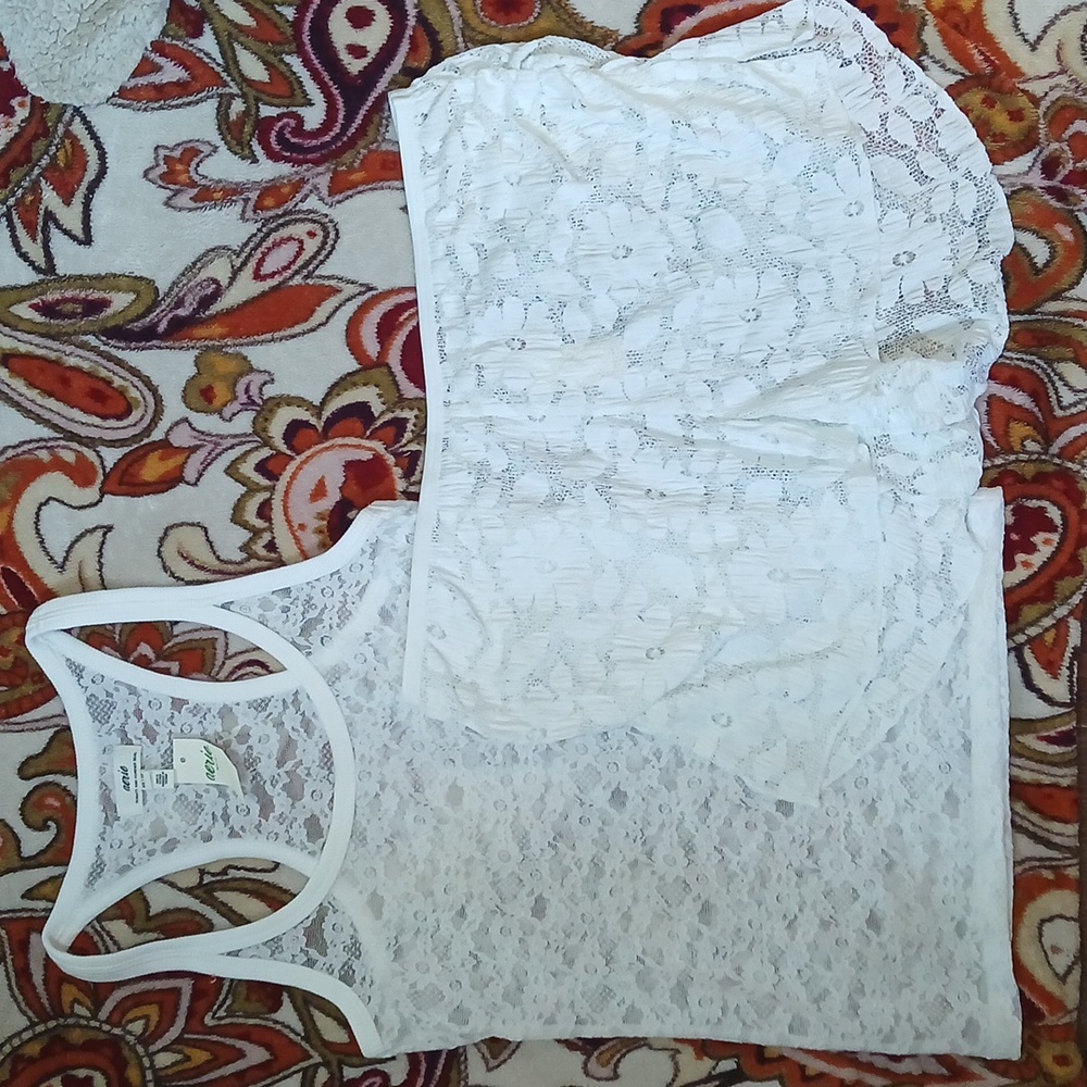 NWT Aerie Pajama Set Whitw Lace SIZE SMALL + XS